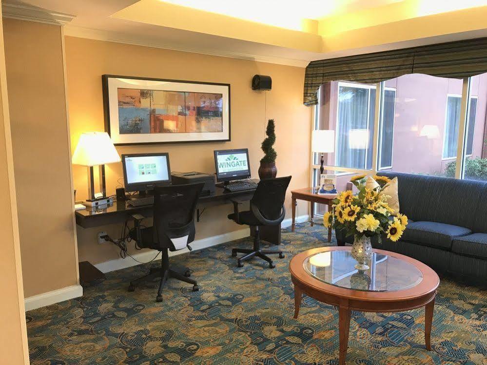 Wingate By Wyndham Shreveport Airport Hotel Ngoại thất bức ảnh